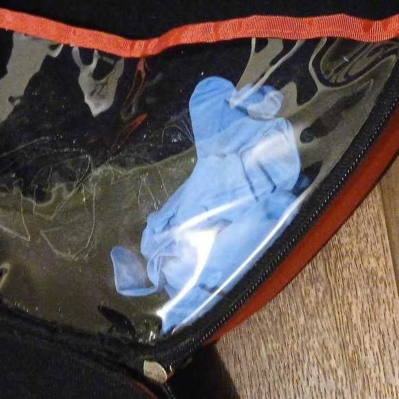 🥰HOST PICK🥰Pet first aid kit - Picture 9 of 9